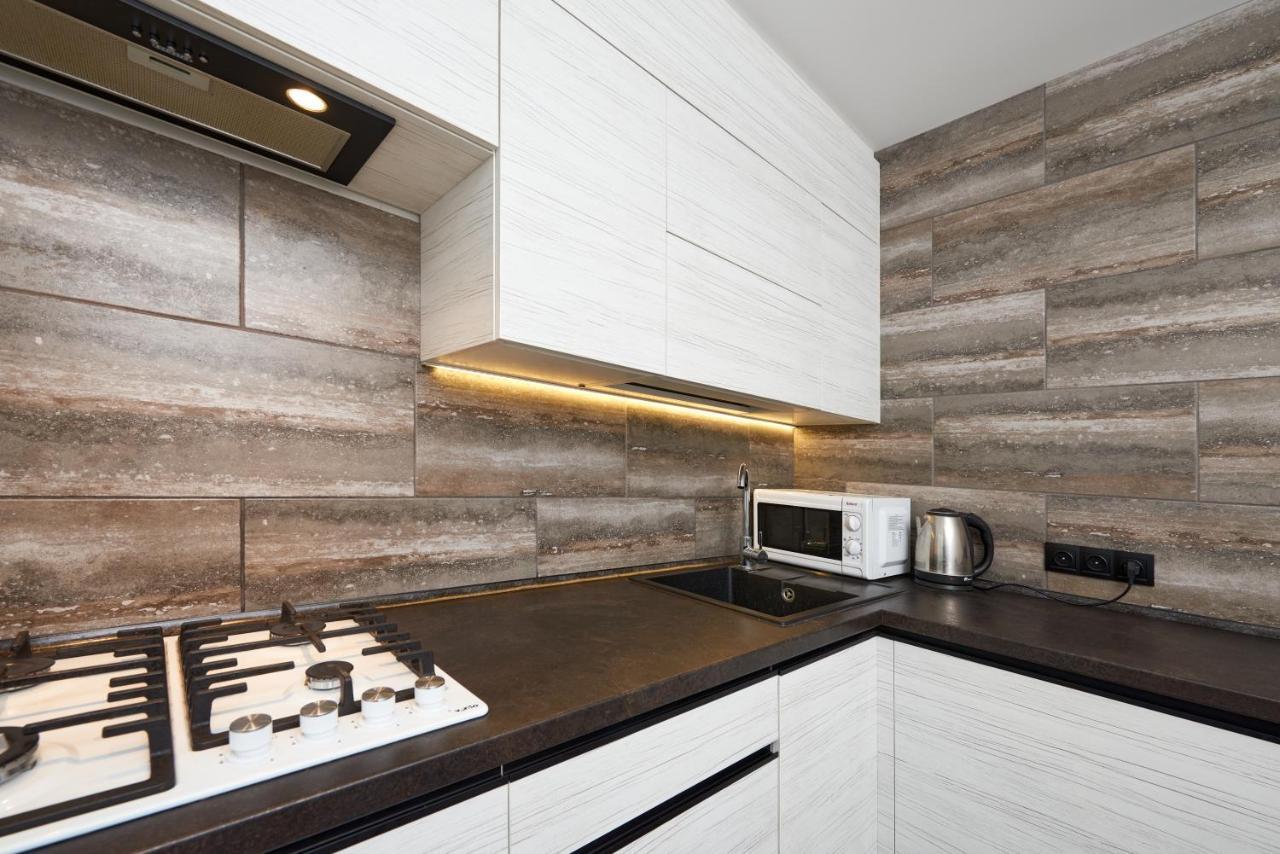 Квартира Для Вас Карла Мікльоша 7 Apartman Lviv Kültér fotó