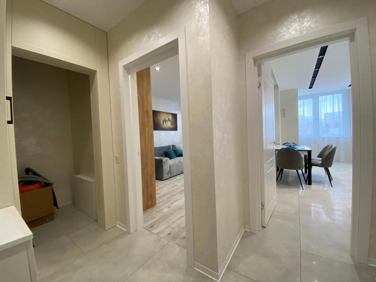 Квартира Для Вас Карла Мікльоша 7 Apartman Lviv Kültér fotó