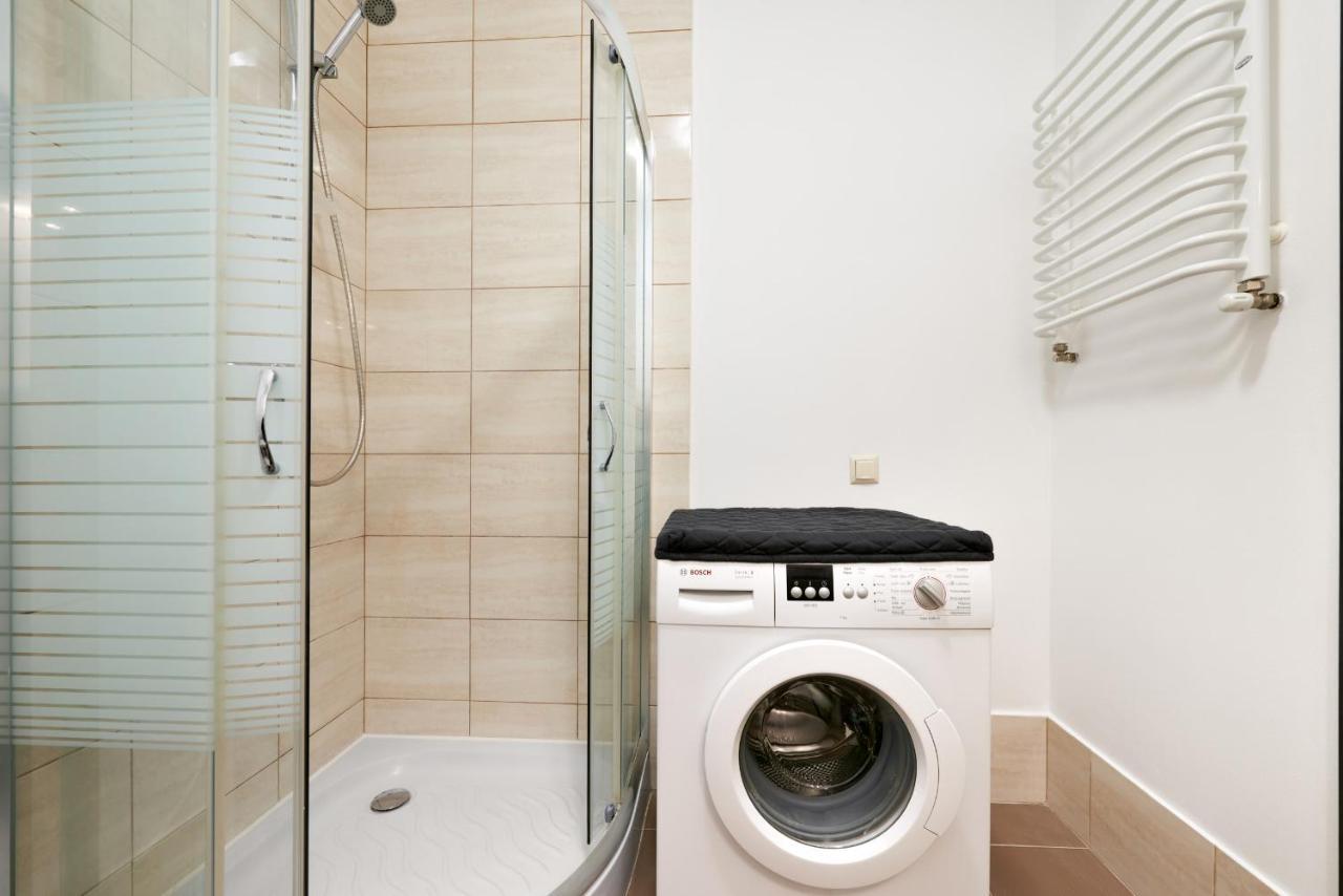 Квартира Для Вас Карла Мікльоша 7 Apartman Lviv Kültér fotó