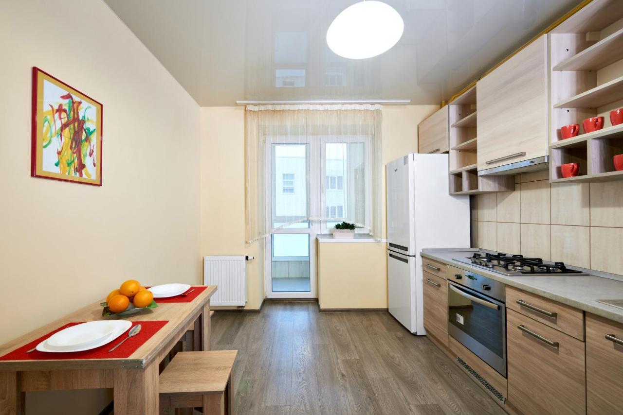 Квартира Для Вас Карла Мікльоша 7 Apartman Lviv Kültér fotó